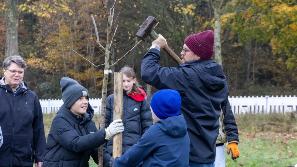 Kommunen für biologische Vielfalt - Praxisbeispiel - Stadt St. Ingbert - Einheitsbuddeln2
